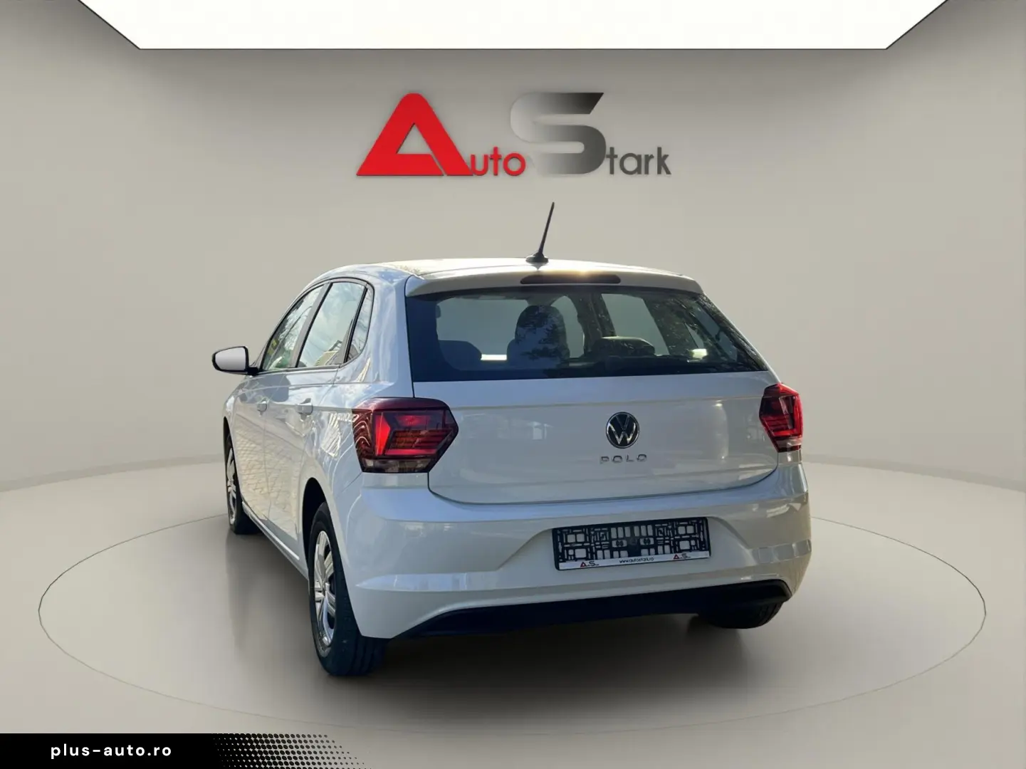 Volkswagen Polo Gen-Vi-2017