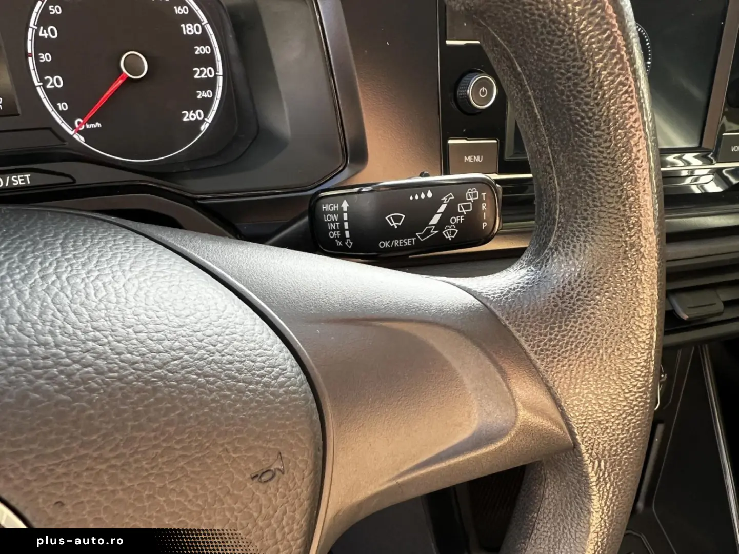 Volkswagen Polo Gen-Vi-2017