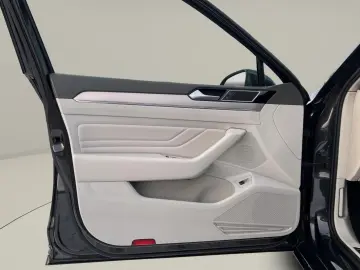 Volkswagen Passat Gen-B8-2014