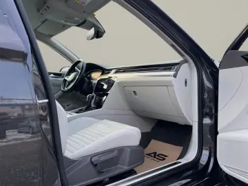 Volkswagen Passat Gen-B8-2014