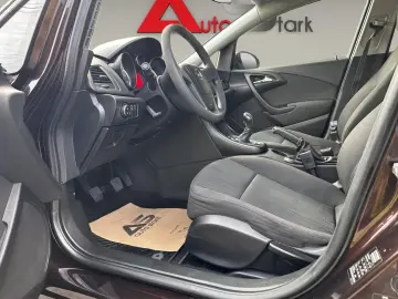 Opel Astra Gen-J-2009-2018