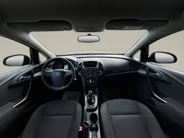 Opel Astra Gen-J-2009-2018