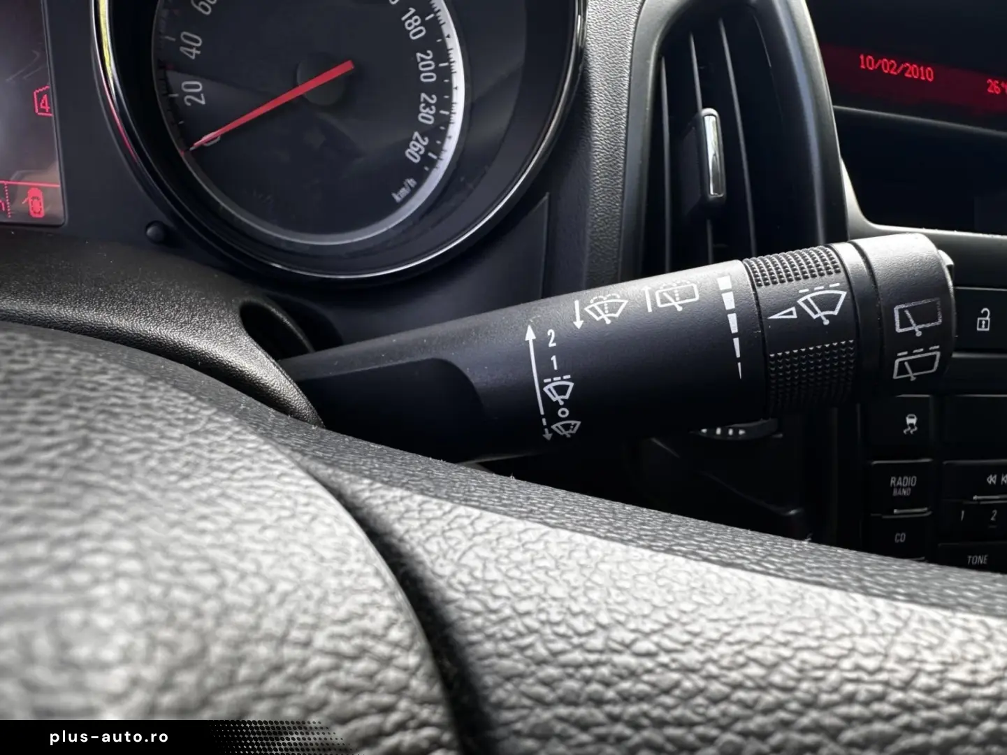 Opel Astra Gen-J-2009-2018