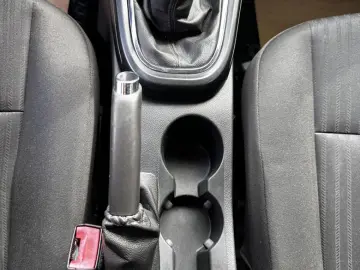 Opel Astra Gen-J-2009-2018