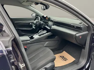 Peugeot 508 1.5L BlueHDi 130 S&S EAT8 Allure