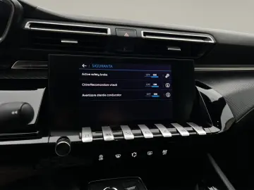 Peugeot 508 1.5L BlueHDi 130 S&S EAT8 Allure