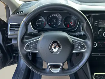 Renault Megane TCe 140 GPF Life