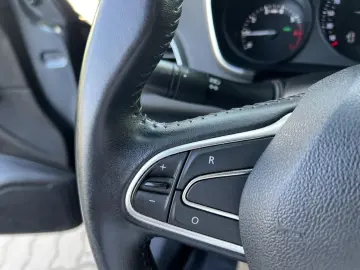 Renault Megane TCe 140 GPF Life