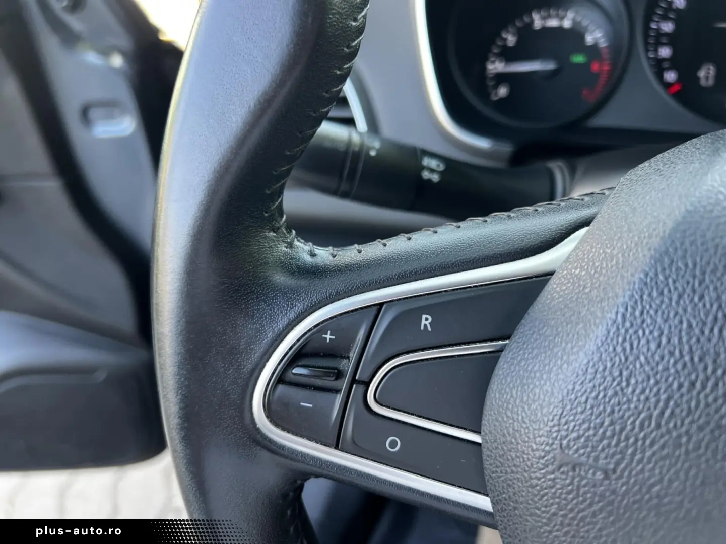 Renault Megane TCe 140 GPF Life