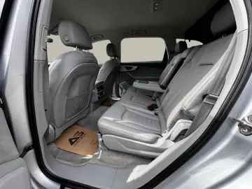 Audi Q7 Gen-4M-2015