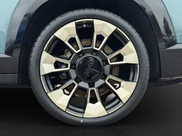 BMW XM Drive-Parkassist 360 Kam. Anhängerk. Bowers&W