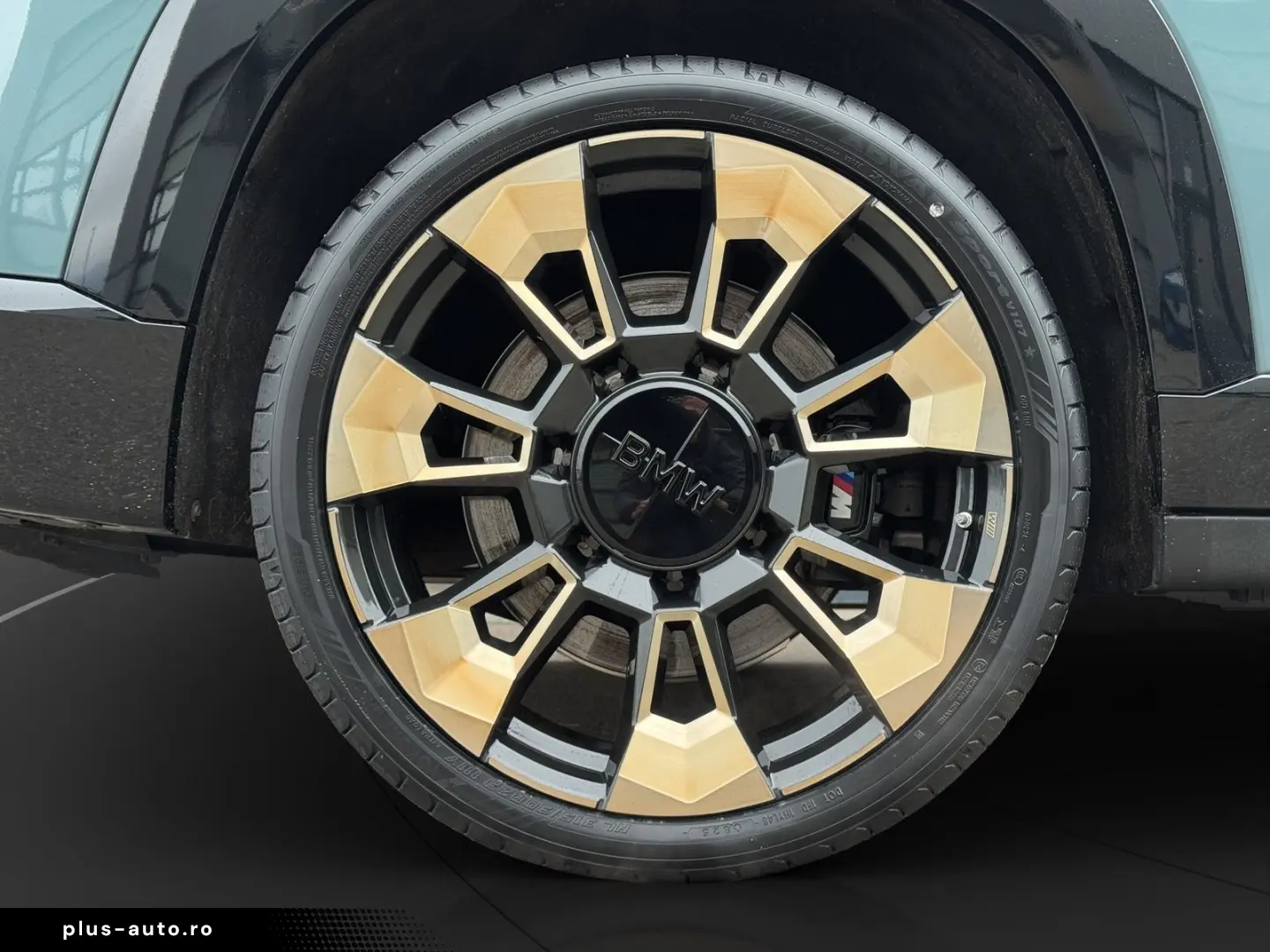 BMW XM Drive-Parkassist 360 Kam. Anhängerk. Bowers&W