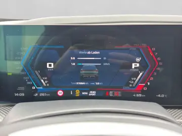 BMW XM Drive-Parkassist 360 Kam. Anhängerk. Bowers&W