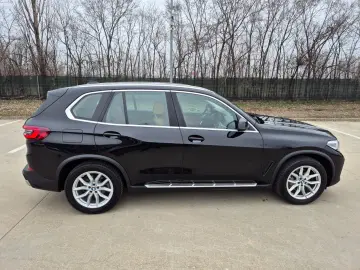 BMW X5 xDrive25d AT