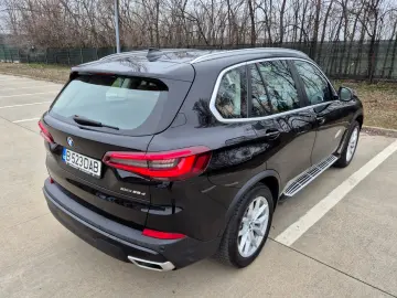 BMW X5 xDrive25d AT