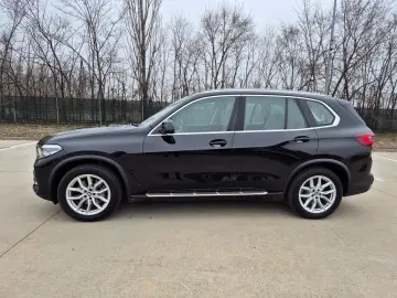 BMW X5 xDrive25d AT