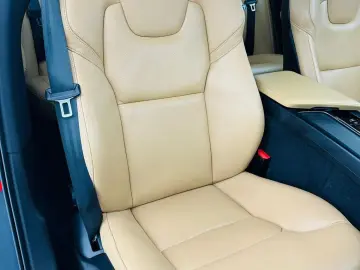 VOLVO Xc-60 2019 2.0D E6 4X4 Garantie 12 Luni Rate Avans 0 D