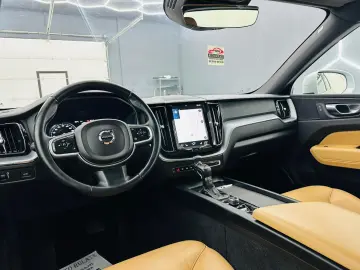 VOLVO Xc-60 2019 2.0D E6 4X4 Garantie 12 Luni Rate Avans 0 D