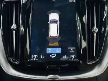VOLVO Xc-60 2019 2.0D E6 4X4 Garantie 12 Luni Rate Avans 0 D