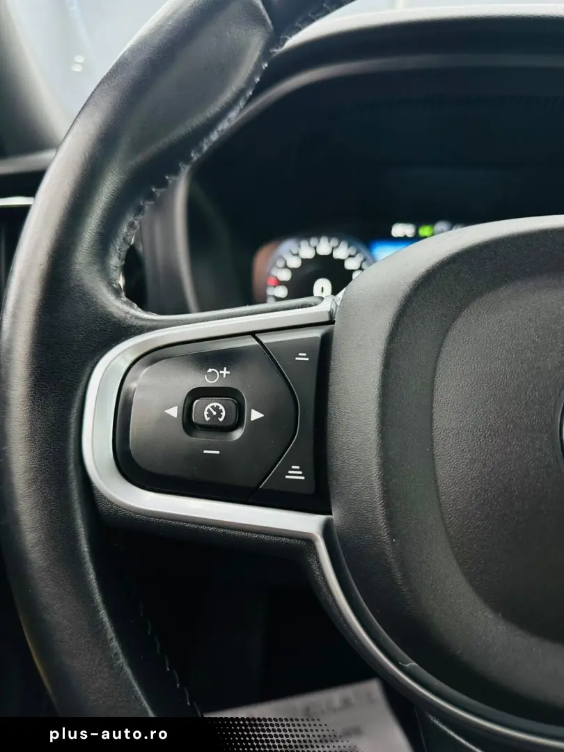 VOLVO Xc-60 2019 2.0D E6 4X4 Garantie 12 Luni Rate Avans 0 D