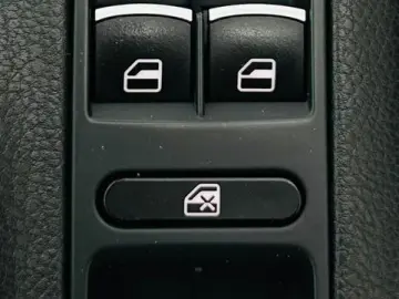 VOLKSWAGEN TIGUAN 2012 2.0D E5 Garantie 12 Luni Rate Avans 0