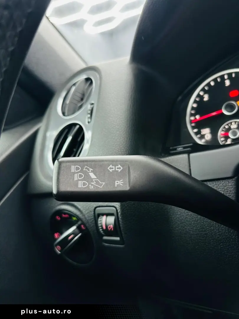 VOLKSWAGEN TIGUAN 2012 2.0D E5 Garantie 12 Luni Rate Avans 0