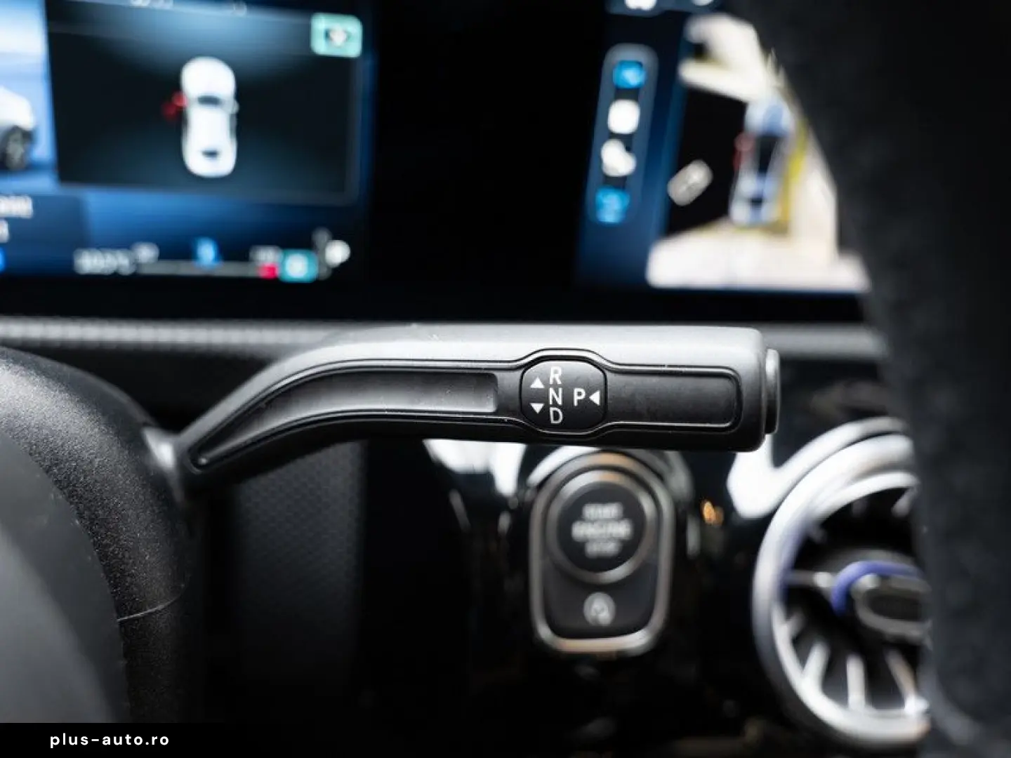 MERCEDES-BENZ CLA 220 d AMG-Sport MLB Pano Burm Distr Totw