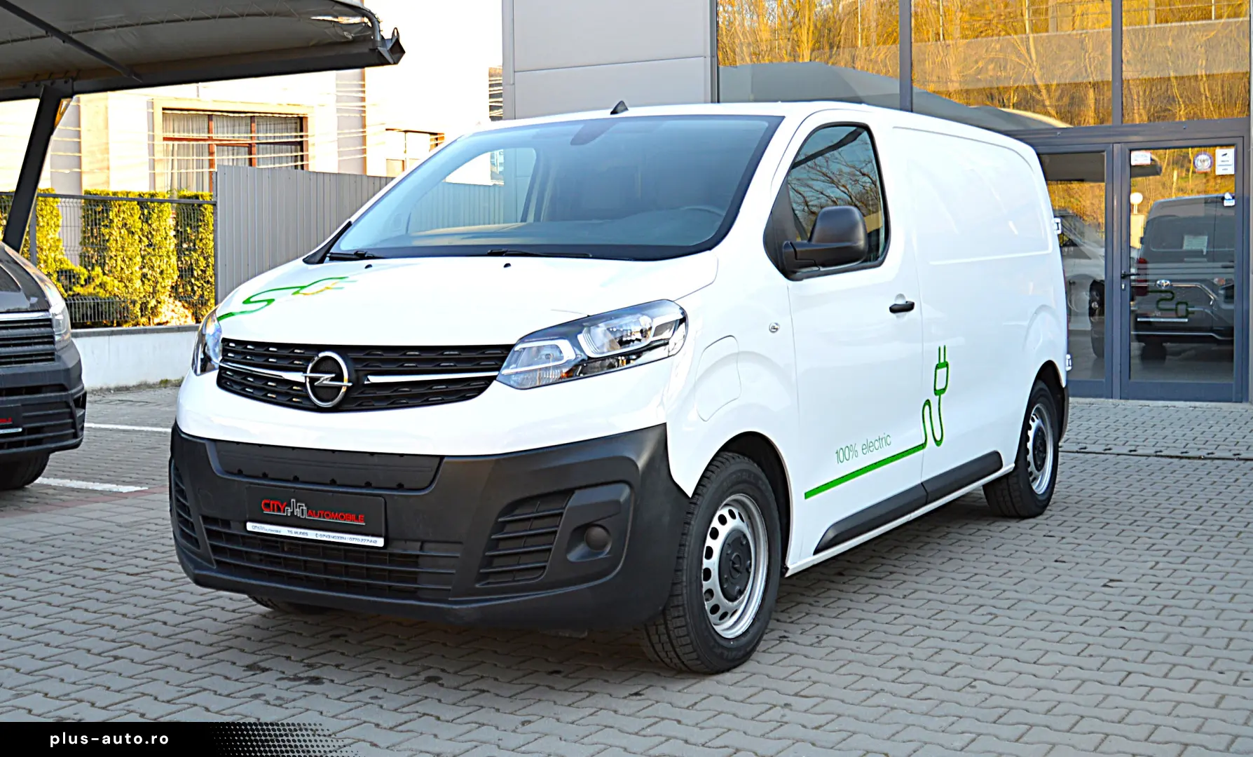 OPEL  VIVARO ELECTRIC 75KW