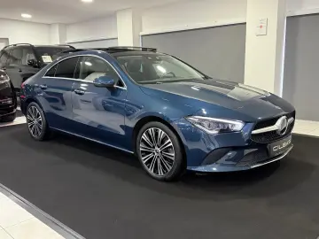 MERCEDES-BENZ CLA 220 d 4M URBAN  PANO MEMO SHZ LEDER 360