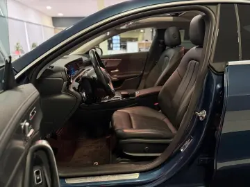 MERCEDES-BENZ CLA 220 d 4M URBAN  PANO MEMO SHZ LEDER 360