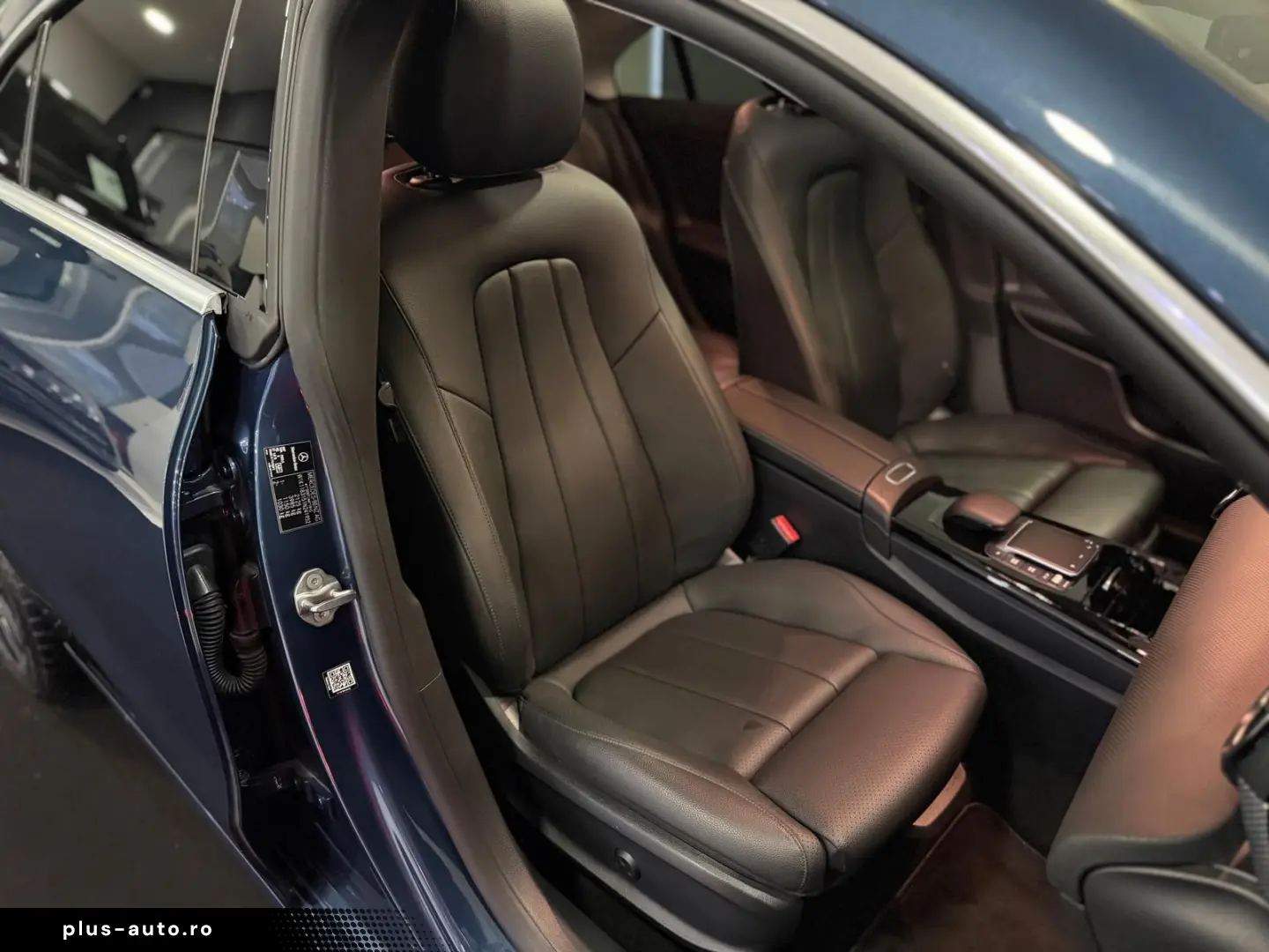 MERCEDES-BENZ CLA 220 d 4M URBAN  PANO MEMO SHZ LEDER 360