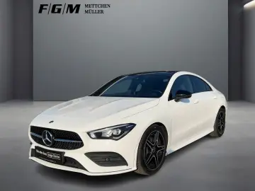 MERCEDES-BENZ CLA 220 d AMG Line LED Pano Sitzhz Carplay