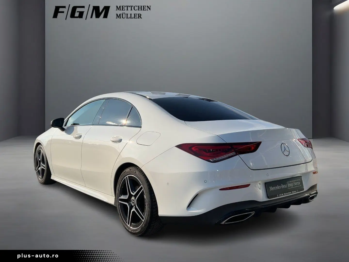 MERCEDES-BENZ CLA 220 d AMG Line LED Pano Sitzhz Carplay