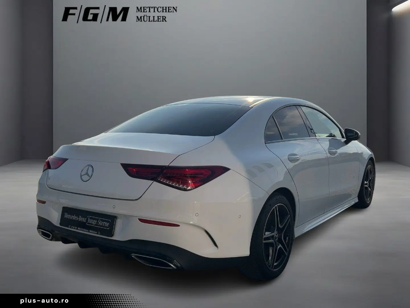 MERCEDES-BENZ CLA 220 d AMG Line LED Pano Sitzhz Carplay