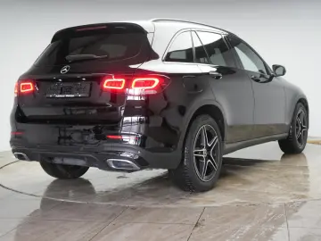MERCEDES-BENZ GLC 220 d 4Matic 9G-Tronic AMG Leder Burmes