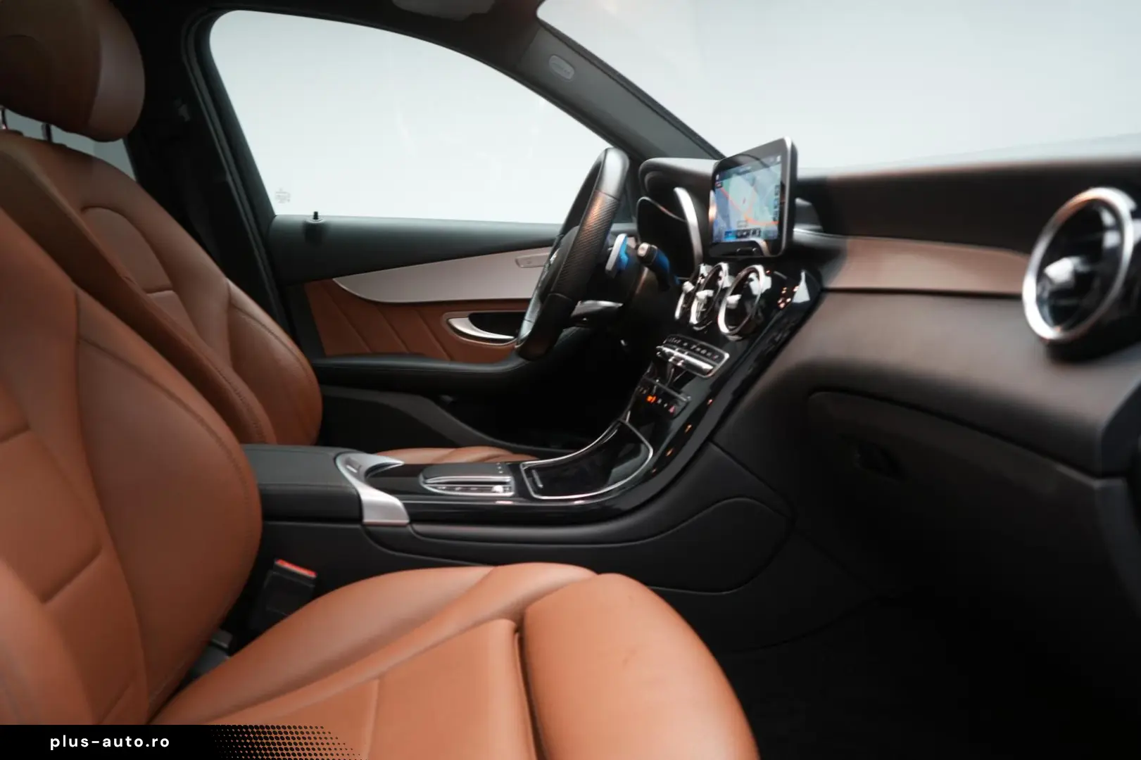 MERCEDES-BENZ GLC 220 d 4Matic 9G-Tronic AMG Leder Burmes