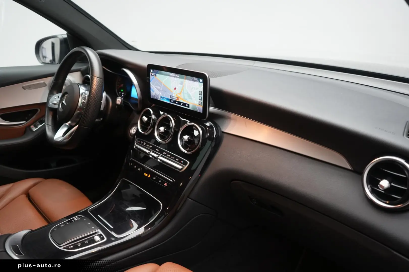 MERCEDES-BENZ GLC 220 d 4Matic 9G-Tronic AMG Leder Burmes