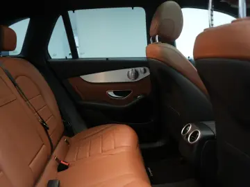 MERCEDES-BENZ GLC 220 d 4Matic 9G-Tronic AMG Leder Burmes