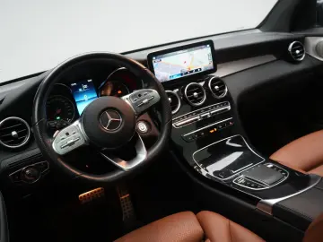 MERCEDES-BENZ GLC 220 d 4Matic 9G-Tronic AMG Leder Burmes
