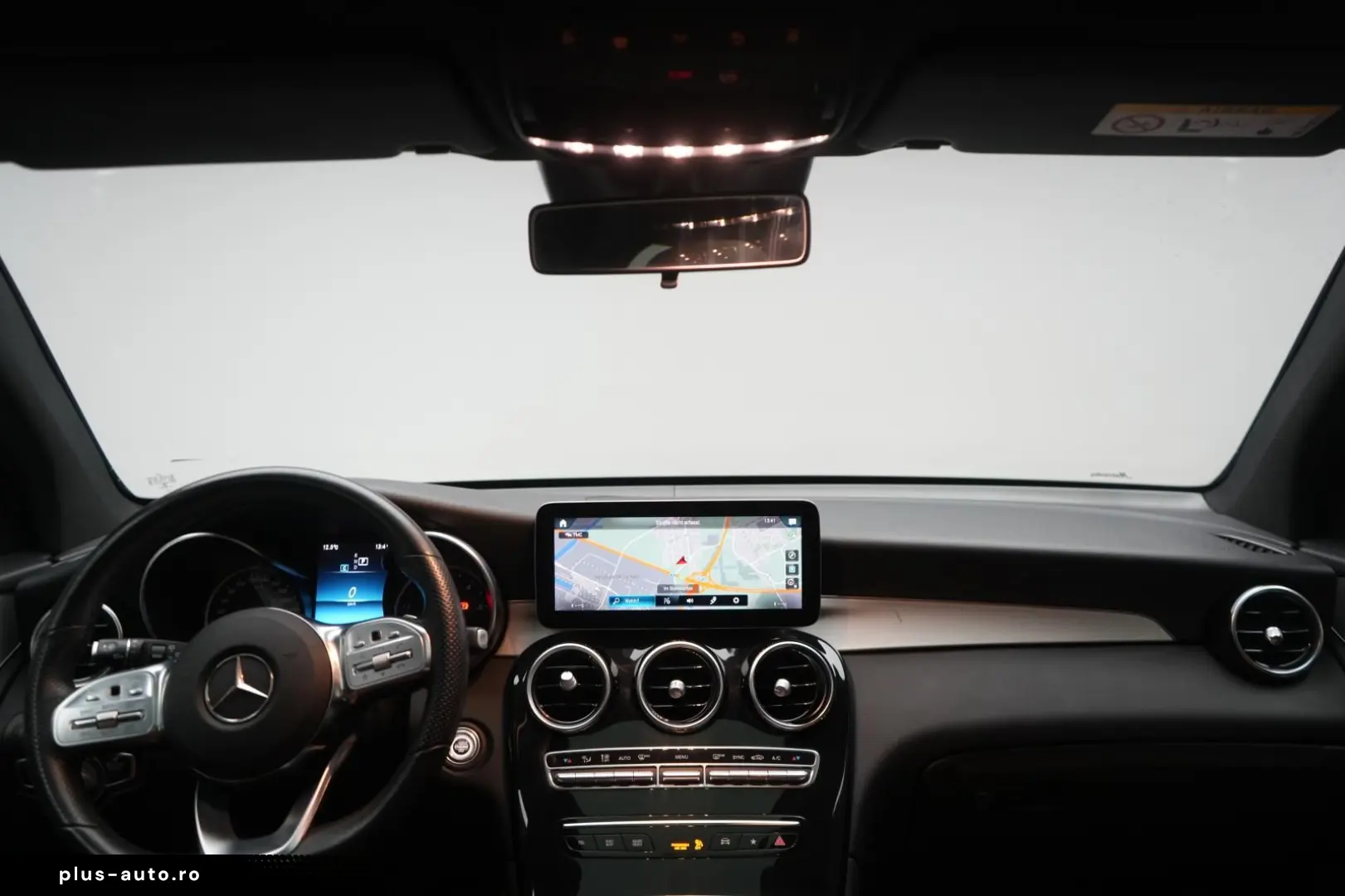 MERCEDES-BENZ GLC 220 d 4Matic 9G-Tronic AMG Leder Burmes