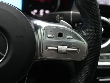 MERCEDES-BENZ GLC 220 d 4Matic 9G-Tronic AMG Leder Burmes