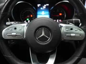 MERCEDES-BENZ GLC 220 d 4Matic 9G-Tronic AMG Leder Burmes