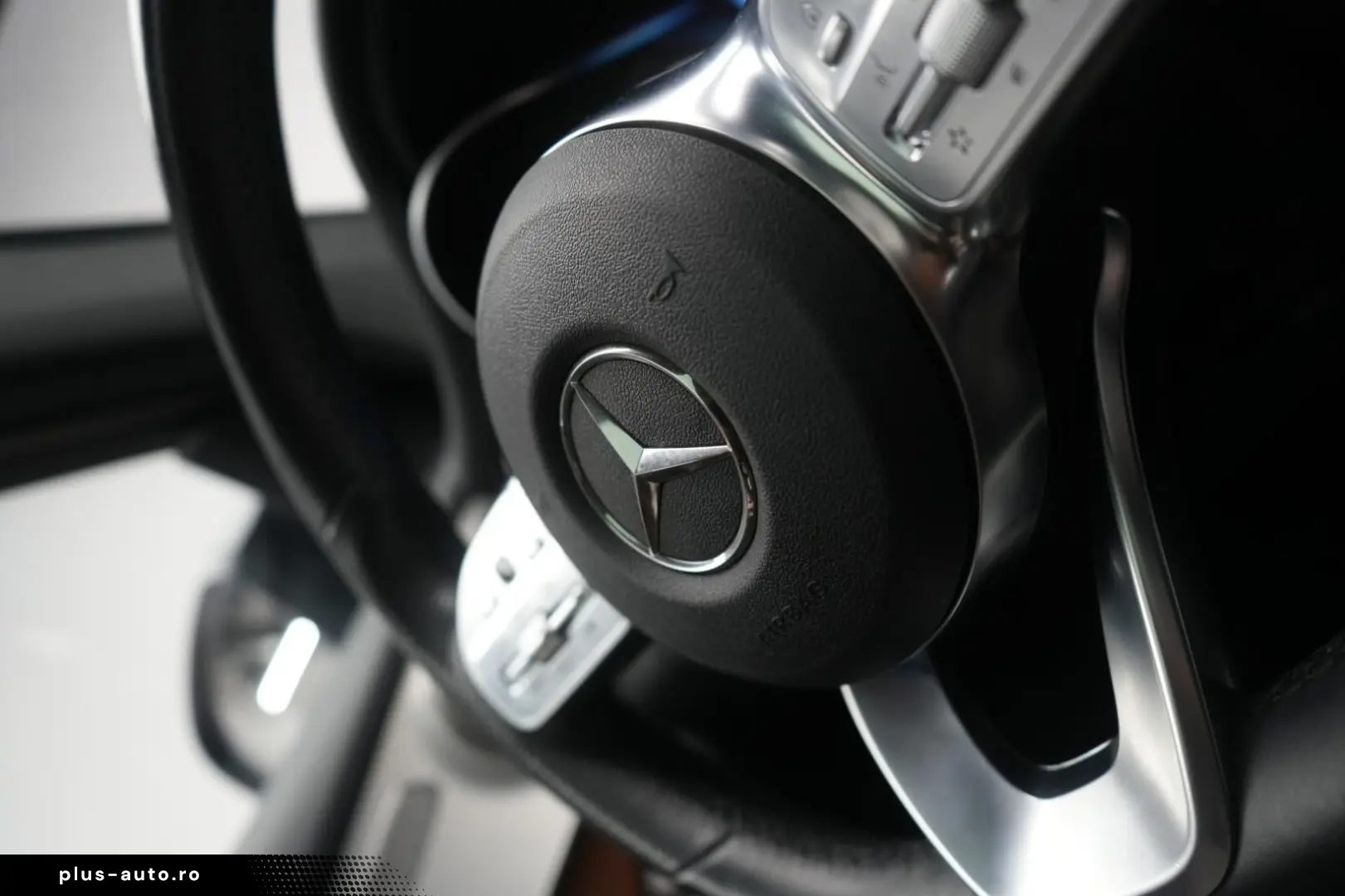 MERCEDES-BENZ GLC 220 d 4Matic 9G-Tronic AMG Leder Burmes