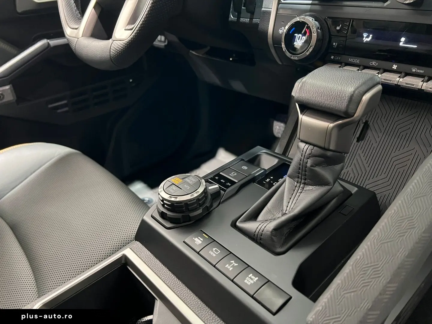 TOYOTA Tacoma Trail Hunter