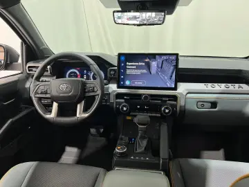 TOYOTA Tacoma Trail Hunter