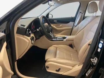 MERCEDES-BENZ GLC 220 d 4M Standhz CarPlay