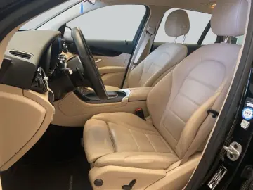 MERCEDES-BENZ GLC 220 d 4M Standhz CarPlay