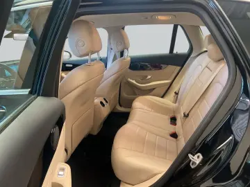 MERCEDES-BENZ GLC 220 d 4M Standhz CarPlay
