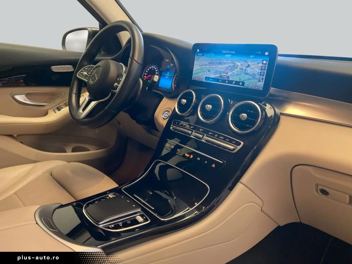 MERCEDES-BENZ GLC 220 d 4M Standhz CarPlay