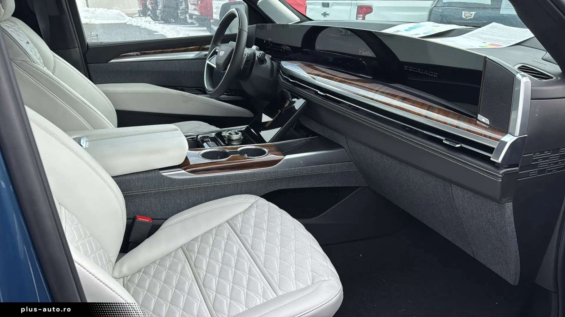 Cadillac Escalade FACELIFT MY26 6.2 V8 ESV Sport Platinum